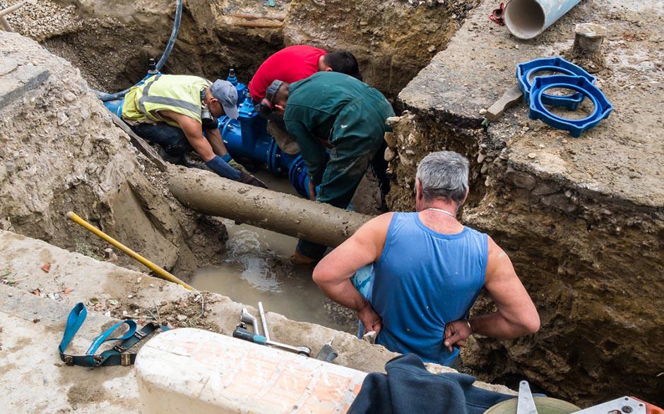 déboucher grosse canalisation Égly